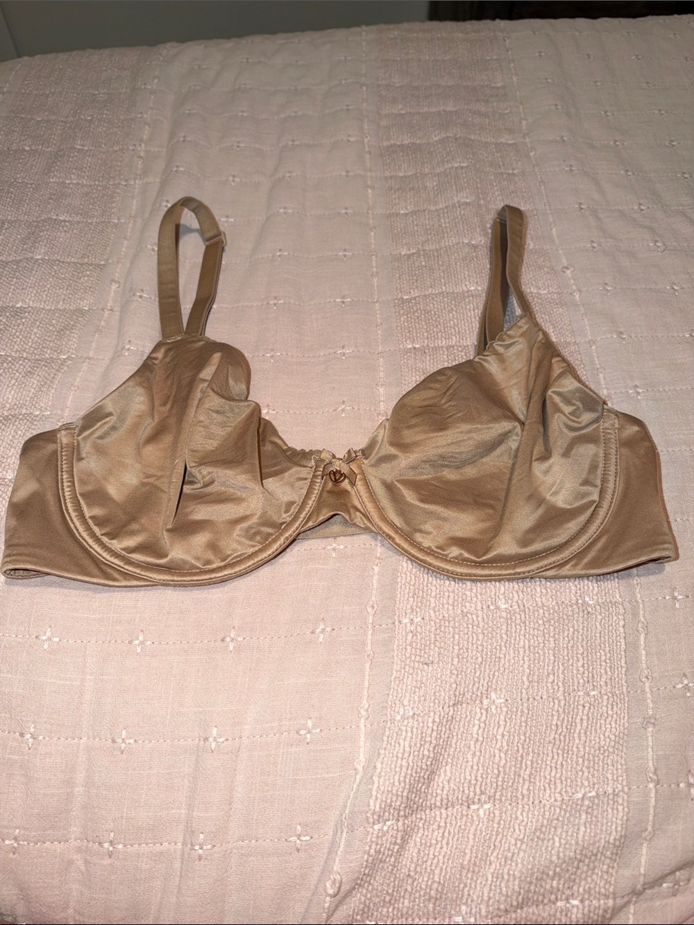 Body by Victoria Victoria’s Secret unlined Demi bra